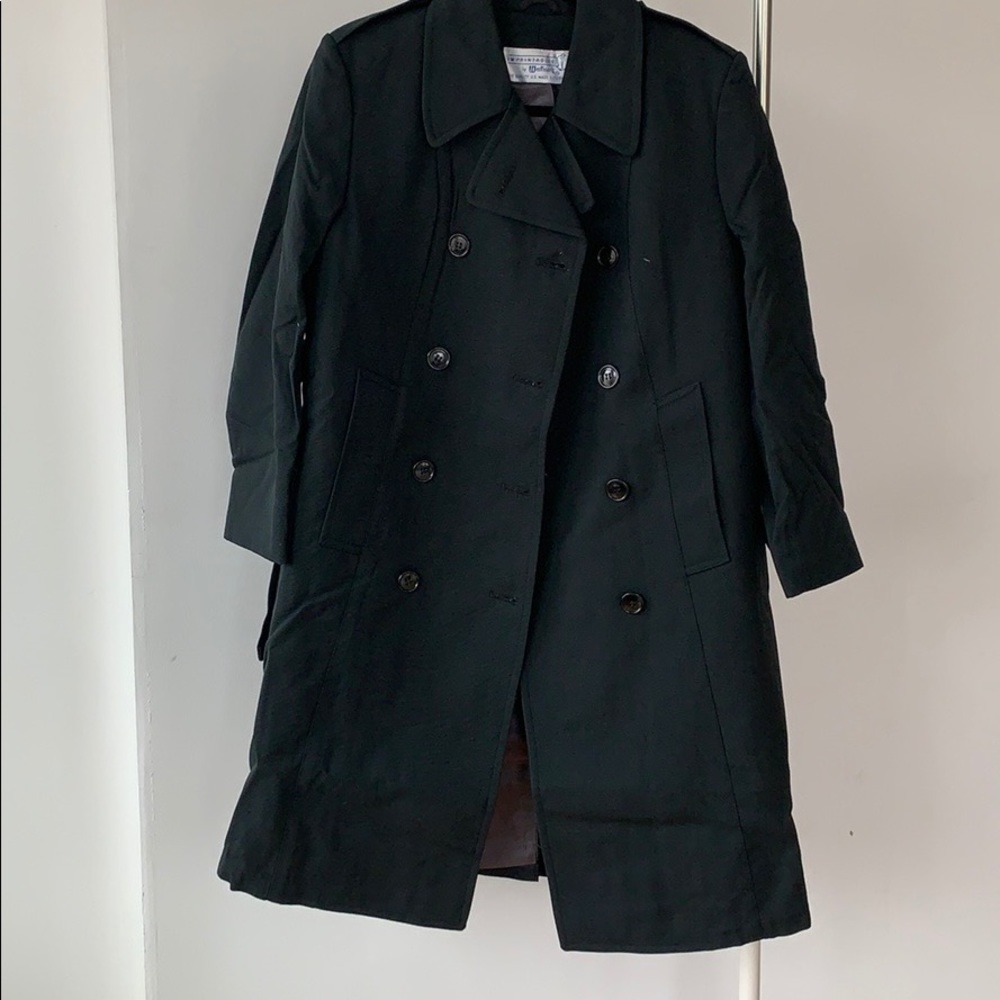 Green comfy jacket can be worn light or heavy.